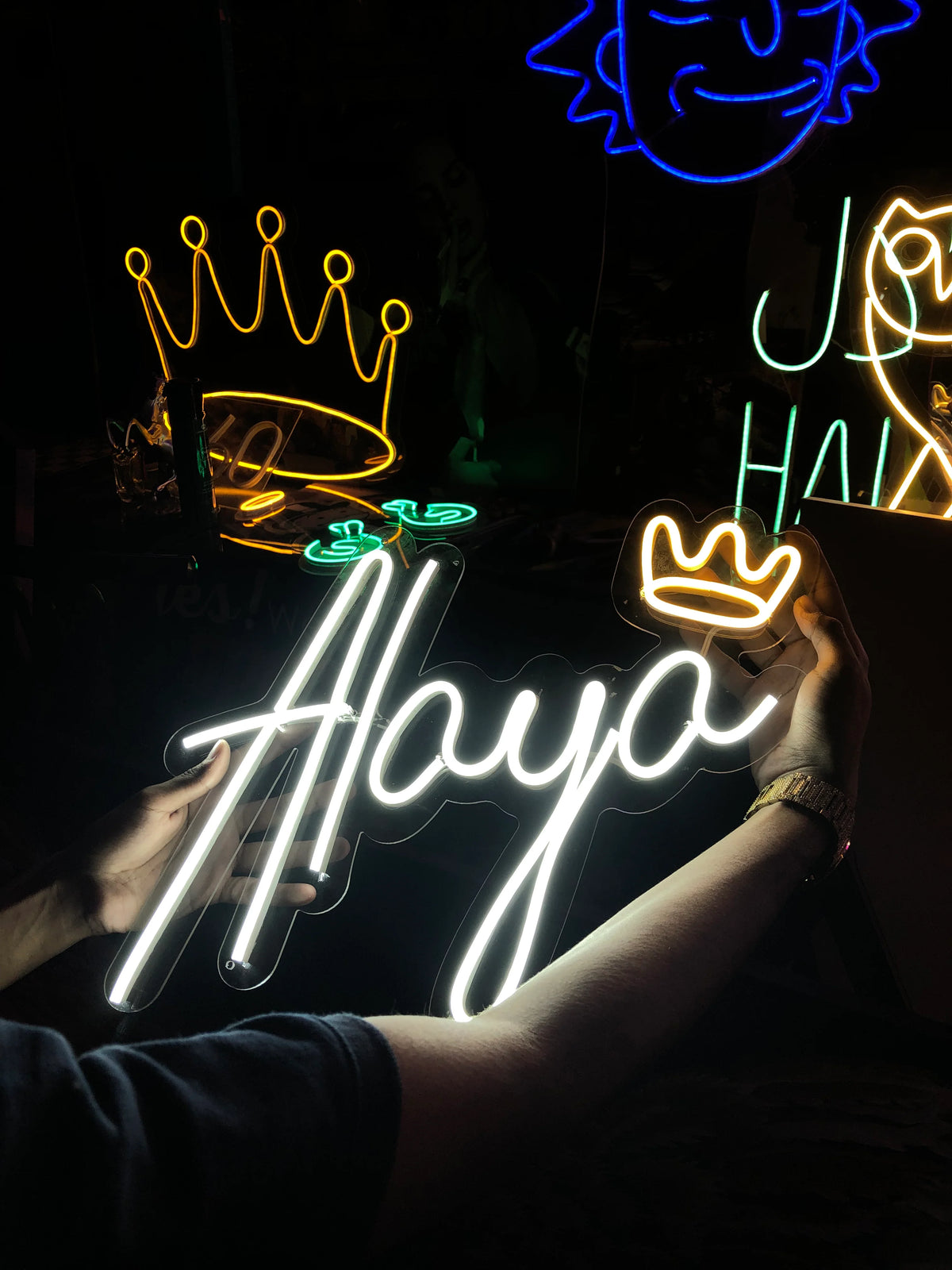 Custom Name Neon with Crown